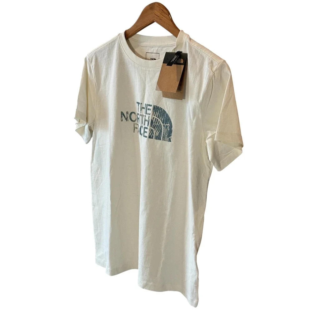 The North Face Women's Woodgrain Half Dome Logo T-Shirt White Blue Small  NWT - Picture 4 of 8